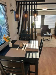 Knus houten huisje bij het bos - 4