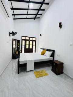 Villa Shalani Hikkaduwa - 9