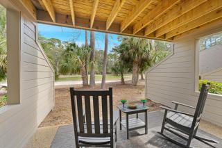 2366 Racquet Club - 9