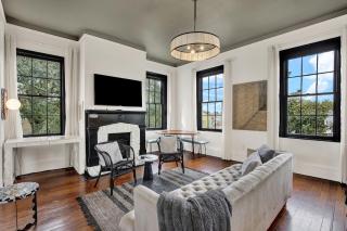 Park Avenue Treehouse - 0