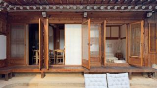 Namhyundang Premium Authentic Hanok 4R4B - 2