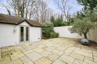 Luxury Countryside Retreat with Pool Surrey Hills Escape - Pass the Keys - 1