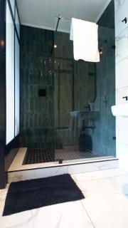 Blush- Melville Mansions - 6