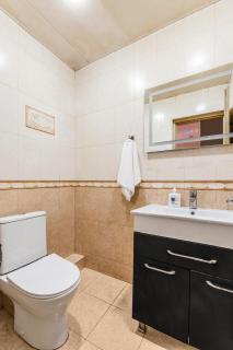 Super Central 2 Bedrooms In Katsin Building! Republic Square - 3