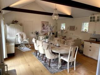 Large house with pool and close to the sea - 6