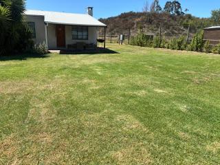 Silver Oaks Farm Cottage - 0