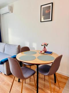 Lux Corner Park przestronne mieszkanie z klimatyzacją i podziemnym garażem - 0