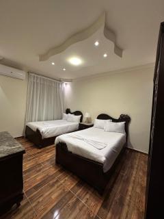 Cheops Horizon Pyramids View - 8