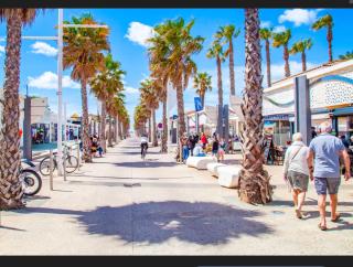 JOUBLIE TOUT! CLIM CALME BORD de MER SHOPPING ACTIVITES WIFI 2 PARKING MENAGE INCLUS 8 personnes - Vias - 9