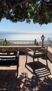 Villa with Private Pool & Sea Views in Almuñecar - 0