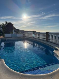 Villa with Private Pool & Sea Views in Almuñecar - 8