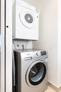 Skyhigh SeaView 2BR with Parking 5 Star Amenities - 2