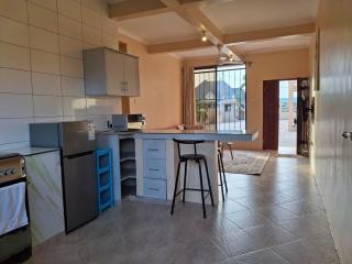 Stunning 2BR in Dar Beach, Dining, Transit Nearby Apt 2 - Dar es Salaam - 2