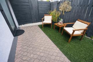 Boutique Private Guest Suite with Private Entrance & Self Check In Near Hard Rock Cruise Port & FLL Airport - 1