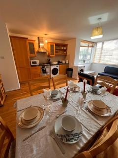 Comfortable 2-Bed Apartment near Croke Park - 7