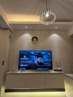 The Luxe Forbeswood BGC - 8