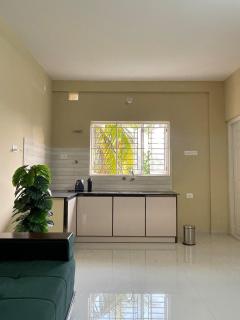 Le Divine C3 Premium 1bhk Apartment 100meters from Guruwayur temple - 6