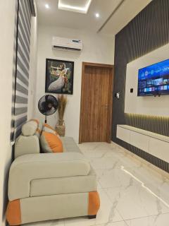 Peninsula Gardens Serviced Suites Lekki Sangotedo 247 power - 1