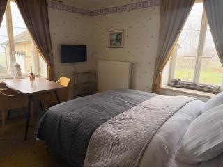 Bed & Breakfast Chateau Saintonge - 7