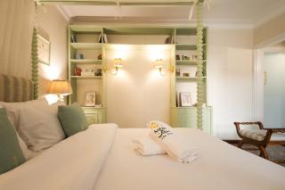 The Royal Tower View Elegant 3BR in Zamalek - 5