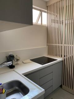 Estadia Elegante 1Q Amplo na Asa Norte com Cozinha Completa, Varanda com Churrasqueira e Vista pra Cidade - 1