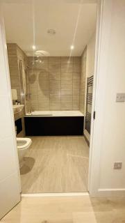 Modern Downtown Escape - 6