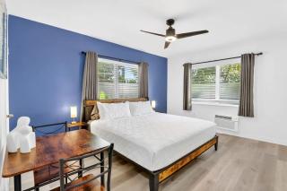 Miami Beach Studio with King Smart TV & Dining Nook - 4