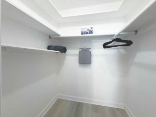 Miami Beach Studio with King Smart TV & Dining Nook - 2