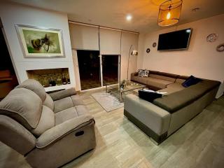 Casa de Campo Quives Majestuoso 5BR - 5