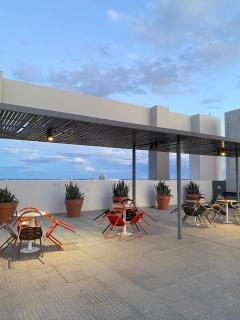 Dpto Premium en Torre Cofico con cochera incluida - Pileta en Terraza - 4