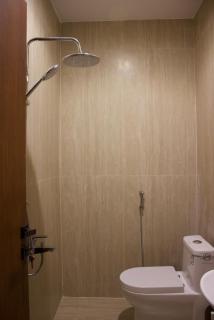 شقة هادئة مكونه من غرفه وصالة - 6