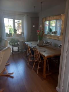 Beautiful detached home - 8