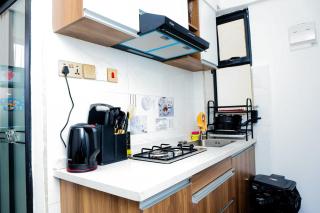 Modern Space with Stunning View and Prime Location - 5