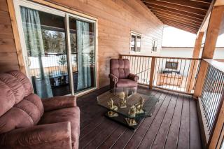 Big Bear Chalet and spa - 1