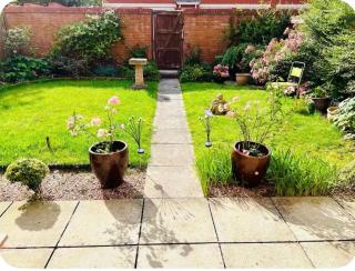 3 Bed Home, Exeter, Devon - 1