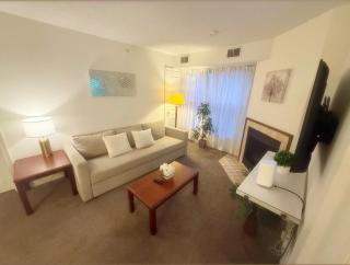 Cozy 1B Parking Wi Fi Near IAH DT & PASS - 7