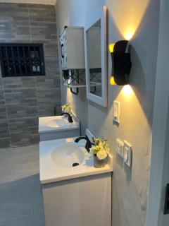 Spacious 3-bedroom apartment - 2