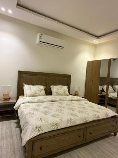 شقة مفروشة- غرفتين وصالة - 0