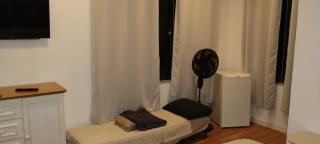 Lagoa a pé, piscininha, garagem para dois carros - 2