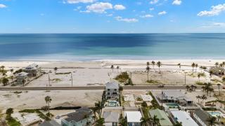 5583 Sun & Salt Retreat- 5BR 4,5BA NEW Pool Home! home - 8
