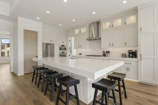Pearl Beach C condo - 1