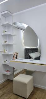 Brilliant Marble Nest - 1