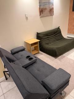 Honey Basement apartment - 4