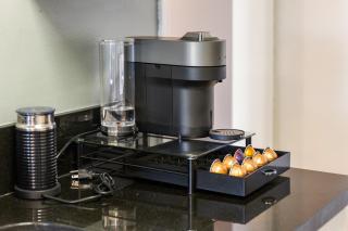 Golden Hour Glow - Stunning 3BR Overlooking the Marina - 5