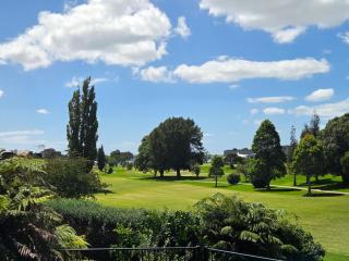 Links View Retreat - 7