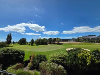 Links View Retreat - 6