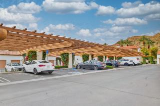 LV018 Downstairs Studio Near Main Pool Hot Tub - 1