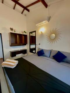 Hiricurry,Rooms Hostel & Restaurant - 9