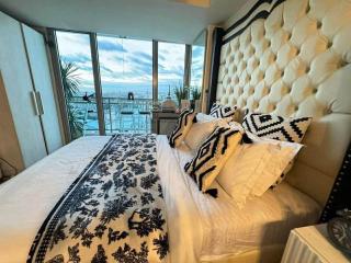 Azure Urban Resort - St Tropez Tower Staycation Unit with a European Touch - 9