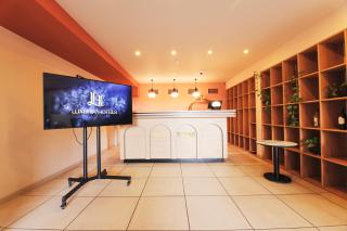 King Tamar Hotel By Luxuria Hotels - 3